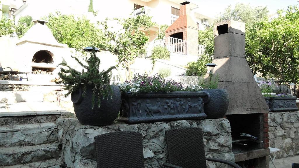 Holiday Home Apartment Tedo Klek Kültér fotó