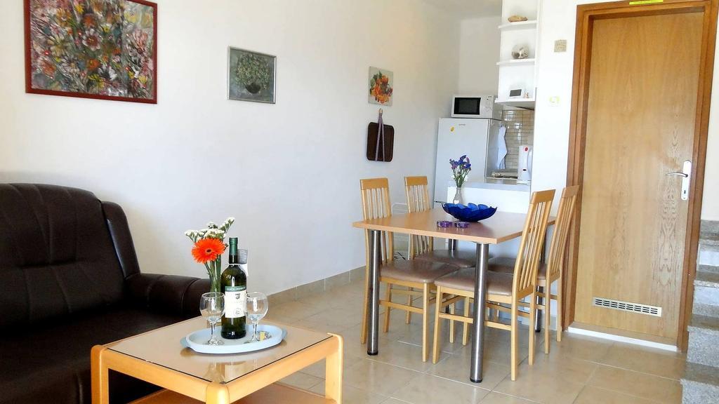 Holiday Home Apartment Tedo Klek Kültér fotó