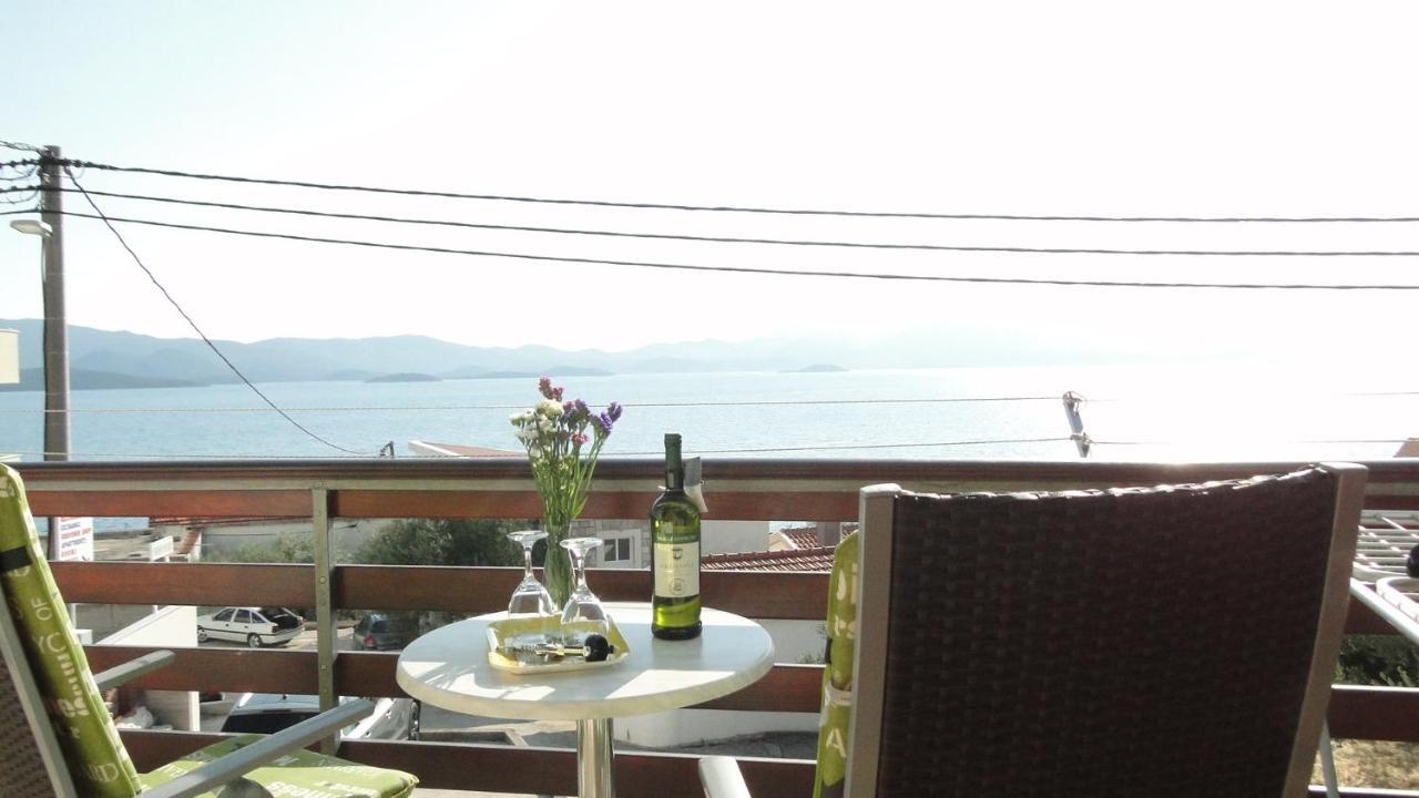 Holiday Home Apartment Tedo Klek Kültér fotó